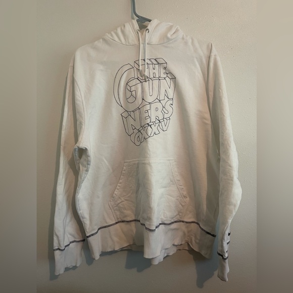 Nike Arsenal soccer hooded sweatshirt. - Picture 2 of 9